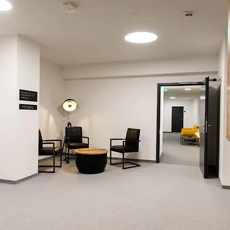 Self-check-in Vinoq 3*