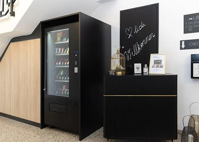 Отель Self-check-in Vinoq Zistersdorf