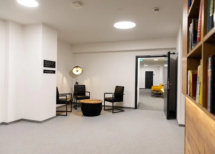 Self-check-in Vinoq 3*